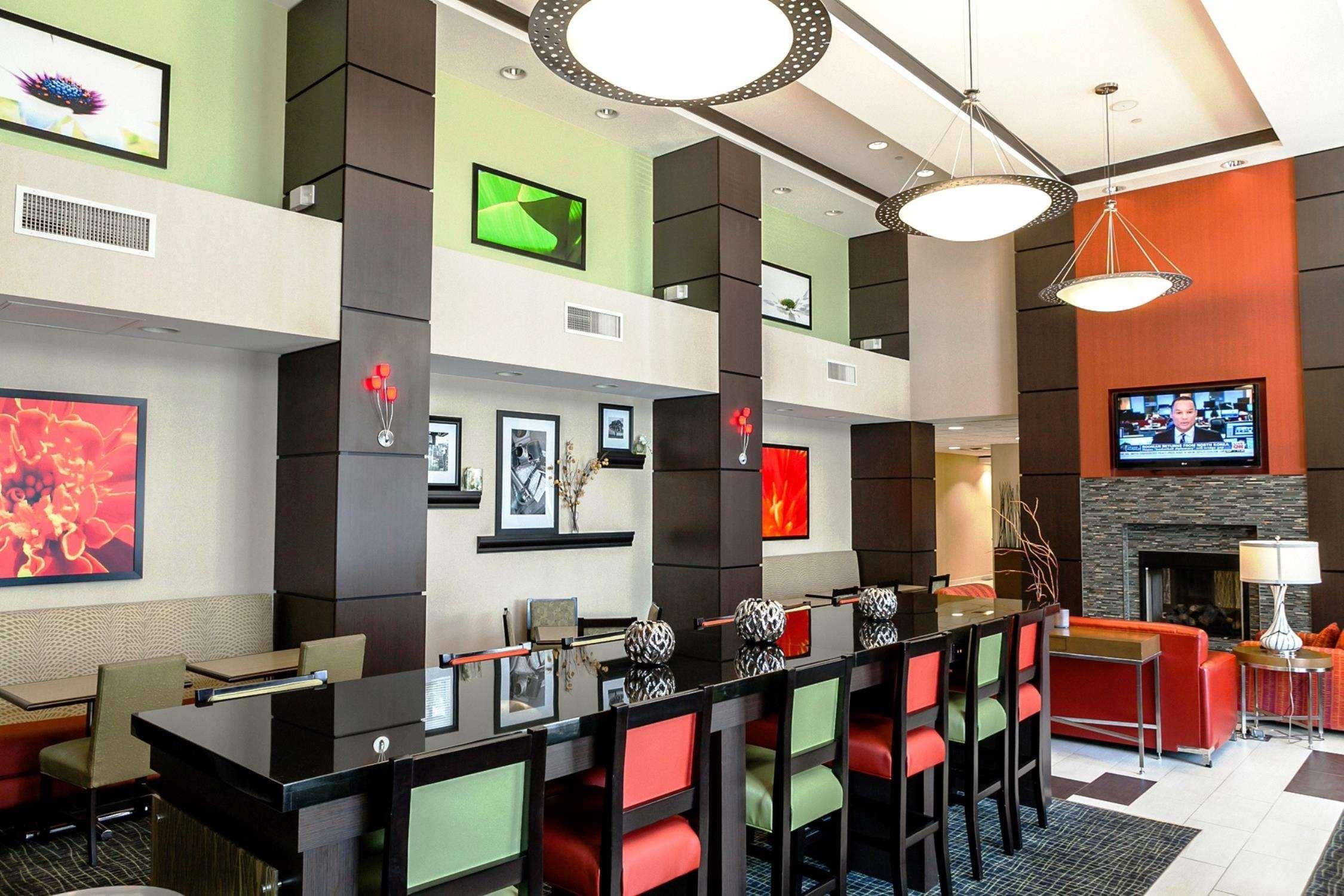 Hampton Inn & Suites Tulsa/Tulsa Hills Buitenkant foto