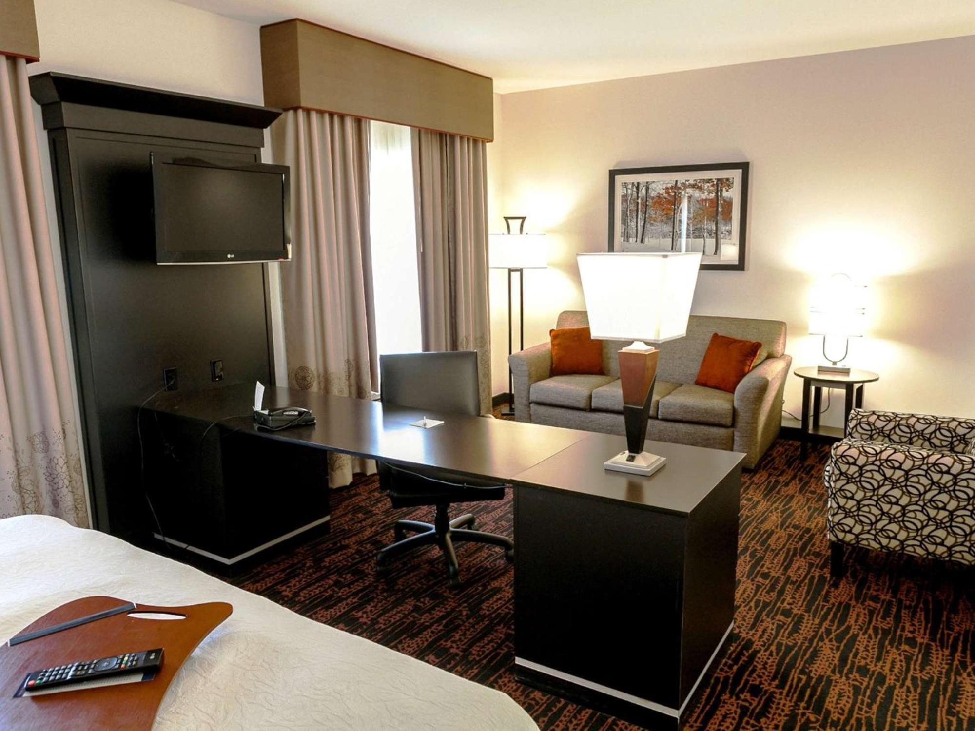 Hampton Inn & Suites Tulsa/Tulsa Hills Buitenkant foto