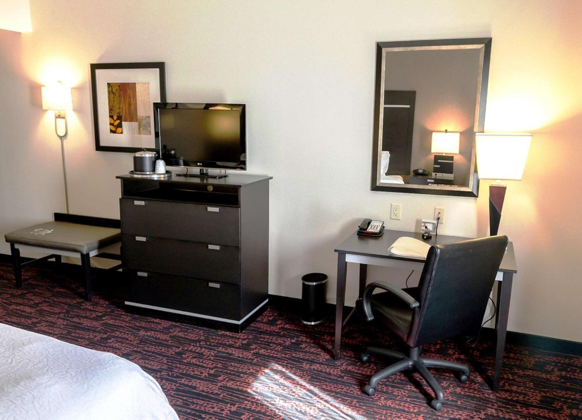 Hampton Inn & Suites Tulsa/Tulsa Hills Buitenkant foto